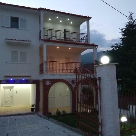 Villa Agnanti Apts And Suites Agio Pnevma Eksteriør bilde