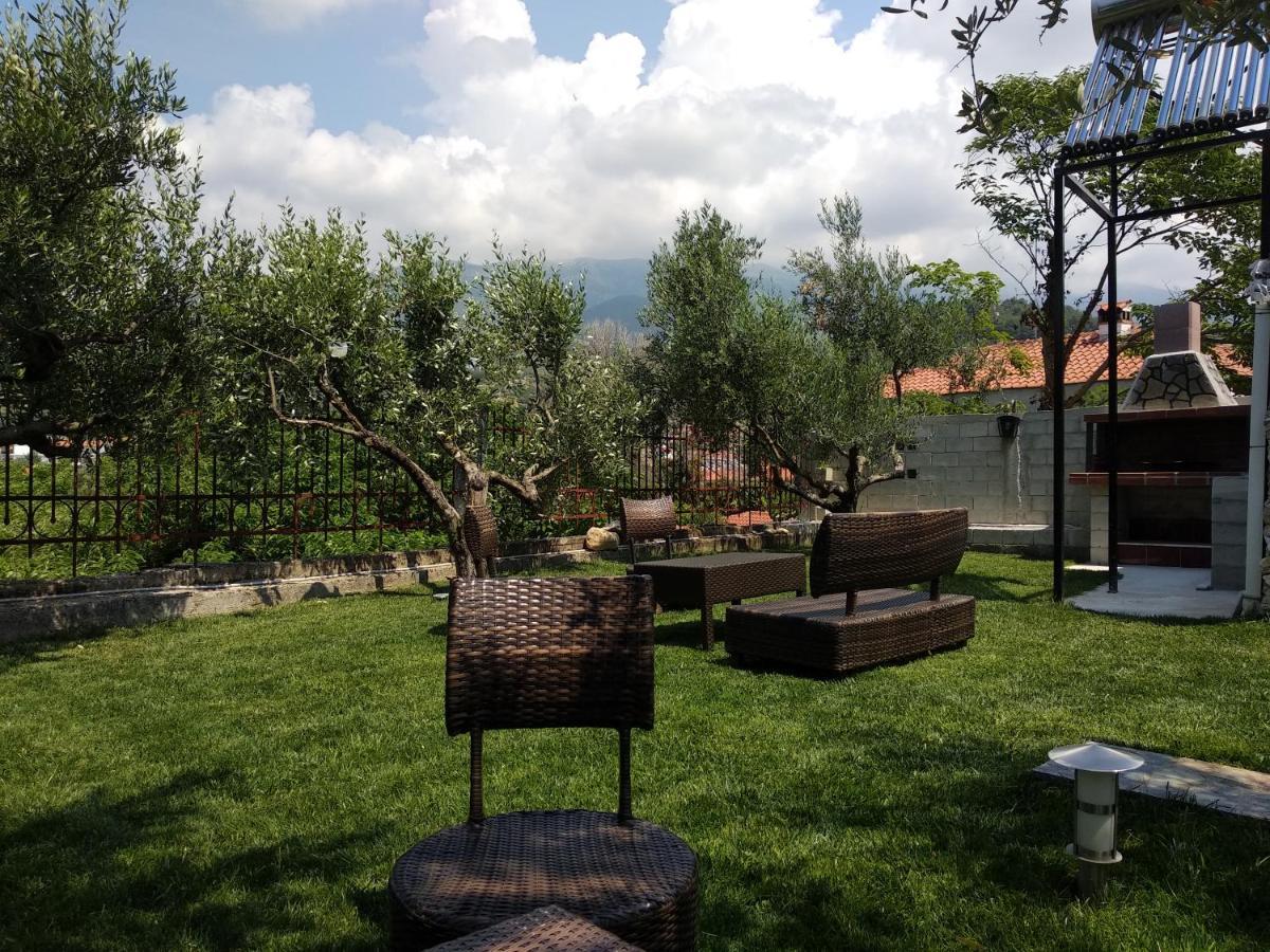 Villa Agnanti Apts And Suites Agio Pnevma Eksteriør bilde