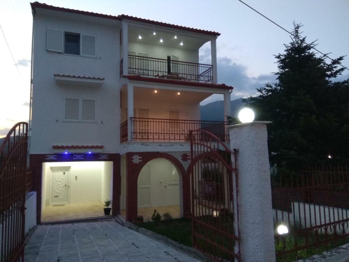 Villa Agnanti Apts And Suites Agio Pnevma Eksteriør bilde